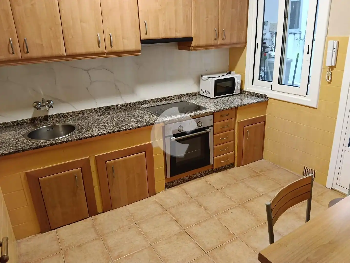 Flat with lift to rent in Centro