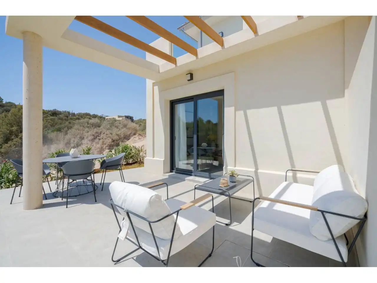 Casa pareada con piscina en venta en Calle Castellot 1, imagen 3