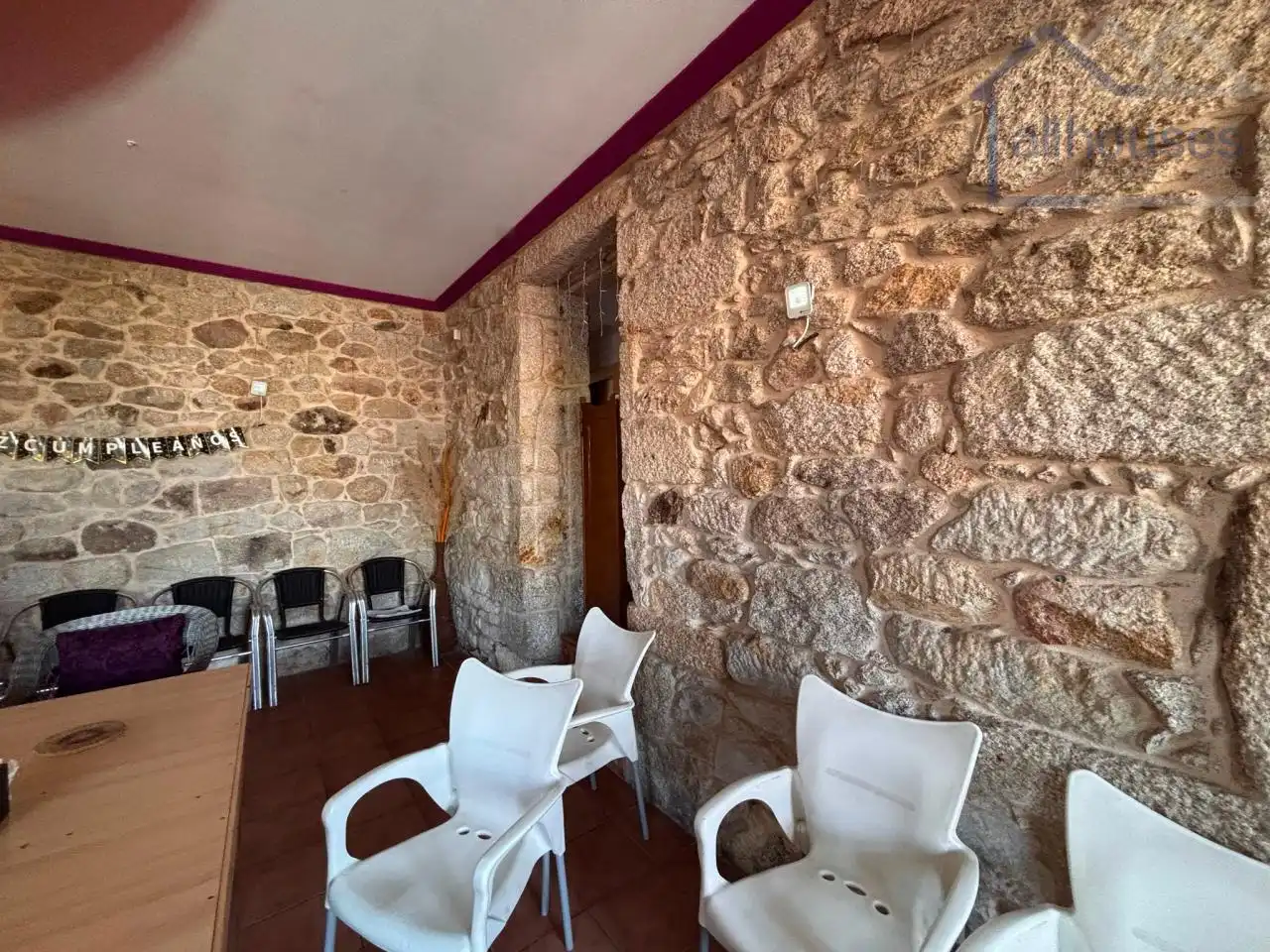 Casa o xalet en venda en Vigo  amb Calefacció i Jardí privat