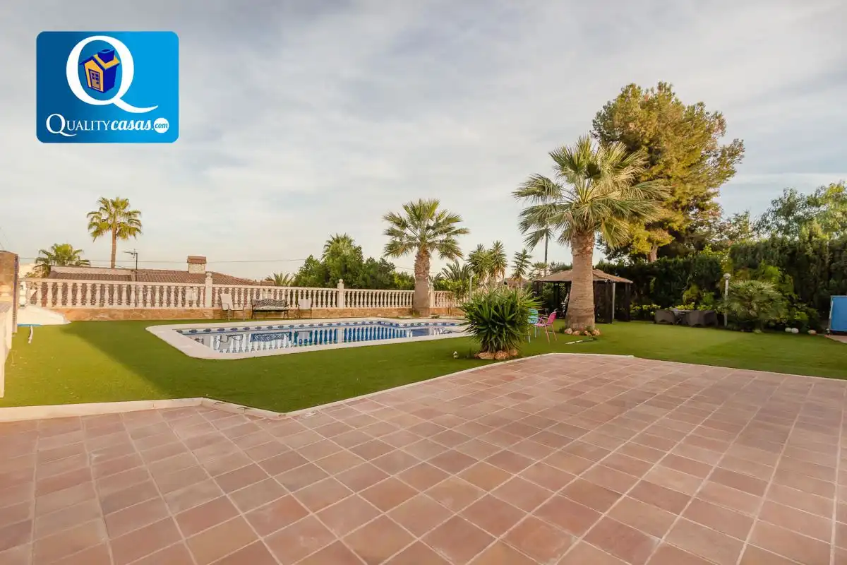 Piscina de Casa o chalet en venta en Mutxamel con Aire acondicionado, Calefacción y Terraza