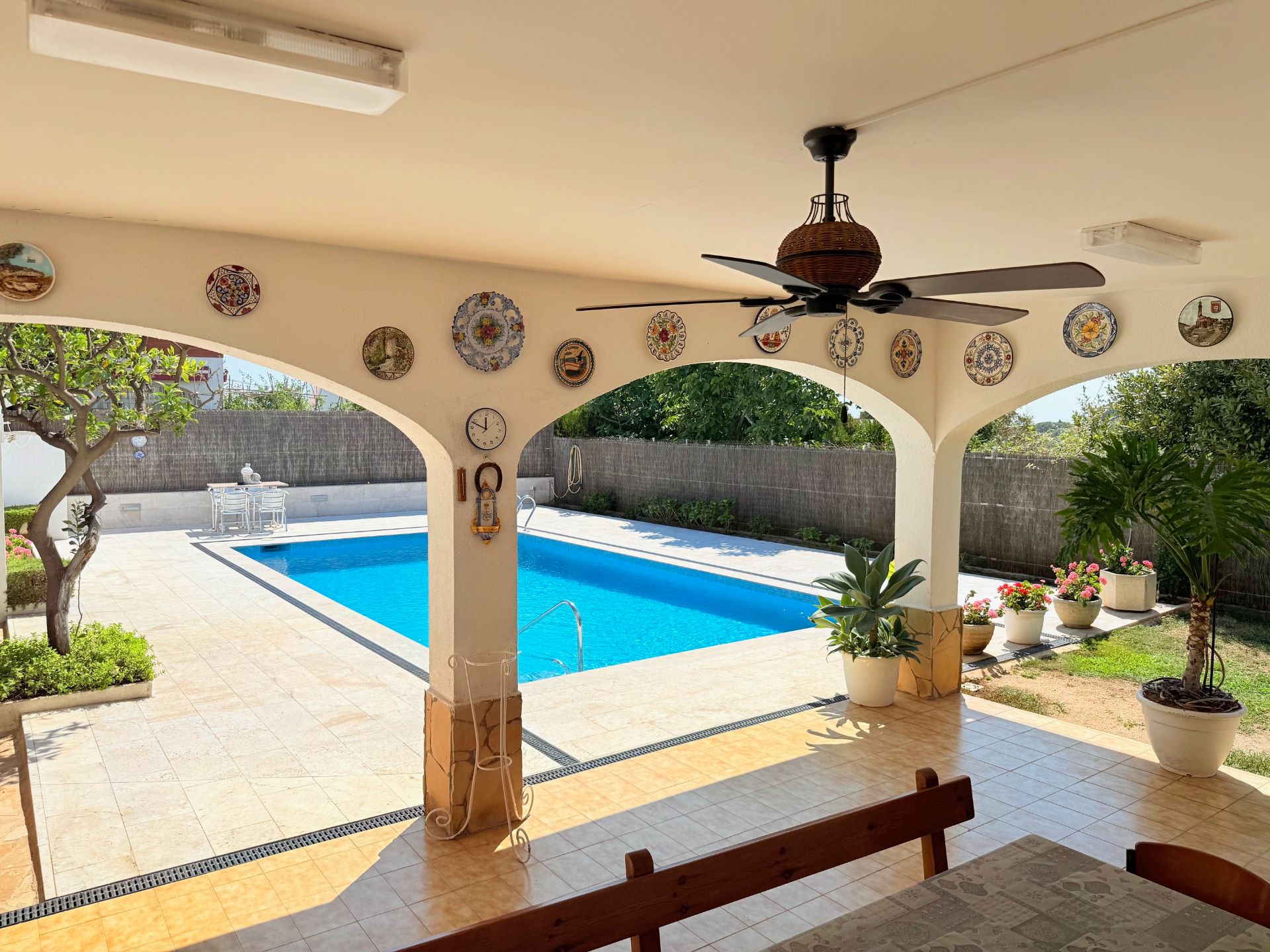 Piscina de Casa o xalet en venda en Arenys de Mar amb Aire condicionat, Calefacció i Jardí privat