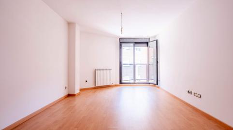 Photo 5 of Flat for sale in Calle Calle Mariano Baselga, , 22, Arrabal, Zaragoza