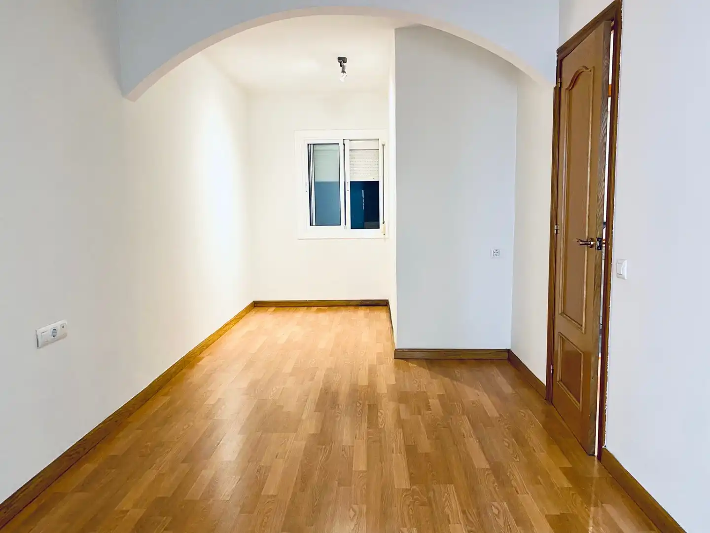 Erdgeschoss zum Verkauf in Sant Feliu de Llobregat mit Heizung, Parkett und Terrasse
