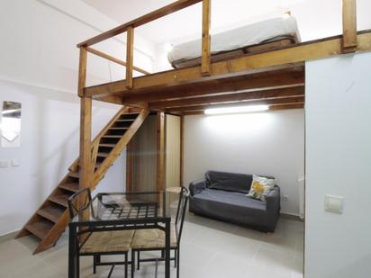 Study to rent in Trafalgar