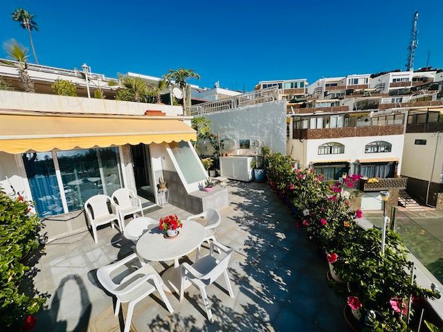 Terrassa de Casa o xalet en venda en San Bartolomé de Tirajana amb Aire condicionat, Terrassa i Moblat
