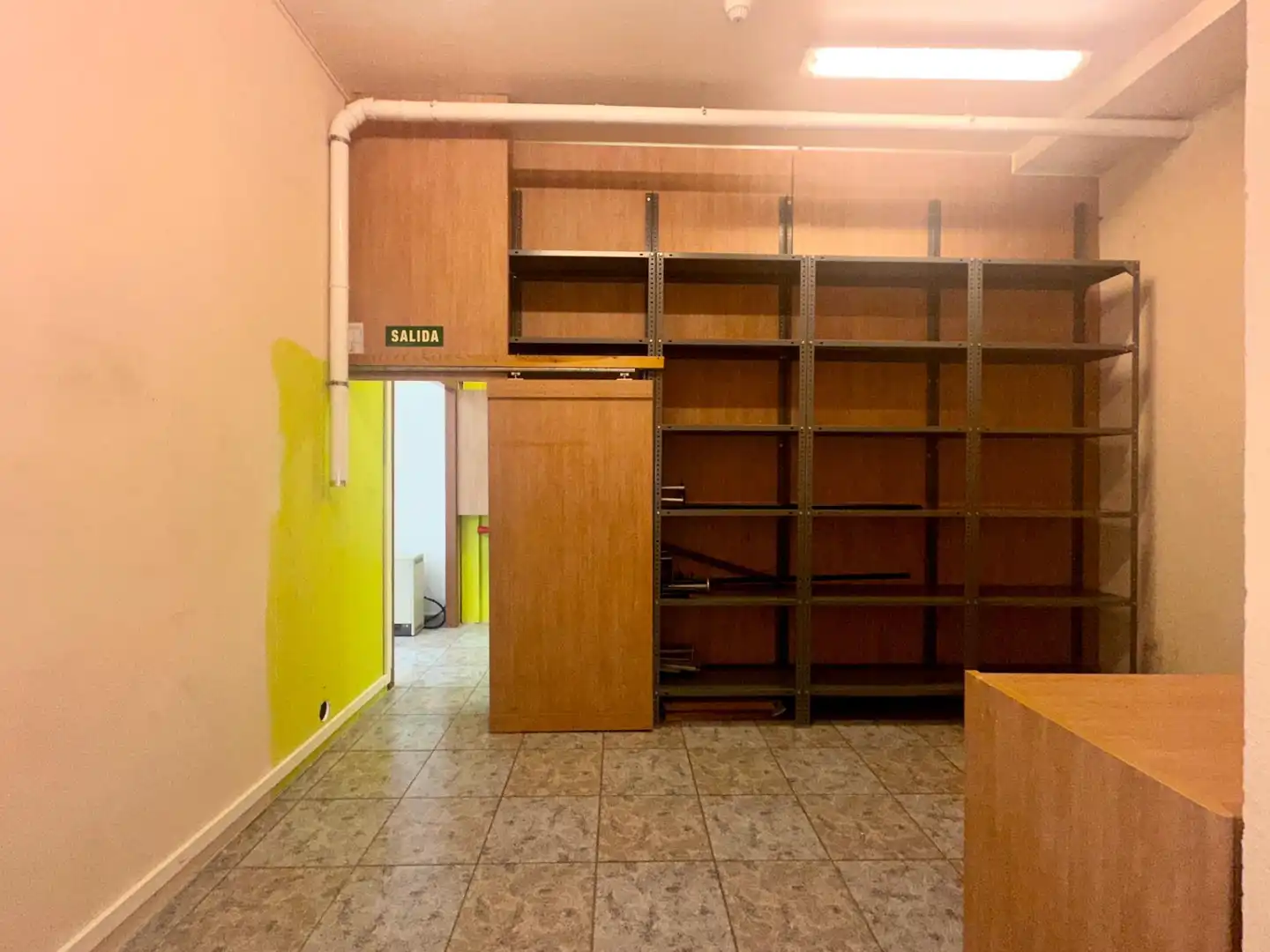 Geschaftsraum zur Miete in  Pamplona / Iruña