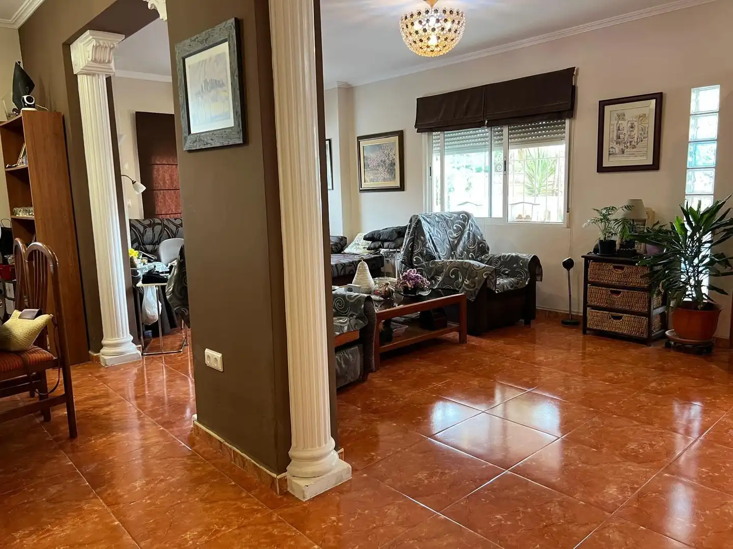 Sala d'estar de Casa o xalet en venda en Mutxamel amb Aire condicionat, Calefacció i Jardí privat