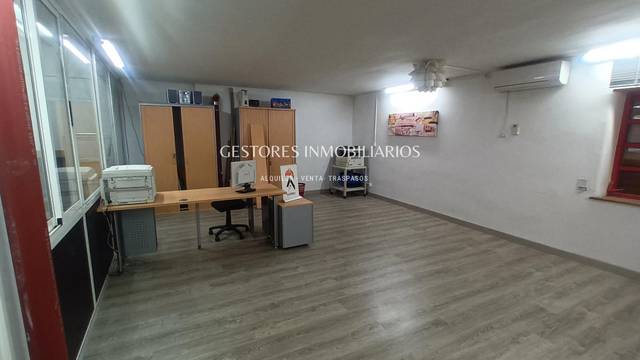 Local comercial en Alquiler en Centre - Zona Alta