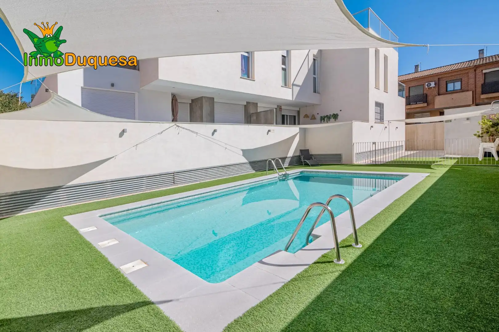 Piscina de Pis en venda en Poniente