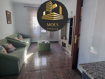 Casa con balcón en venta en Castillo de Locubín