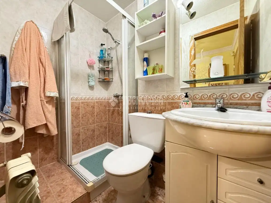 Baño de Piso en venta en Galapagar con Calefacción, Terraza y Trastero