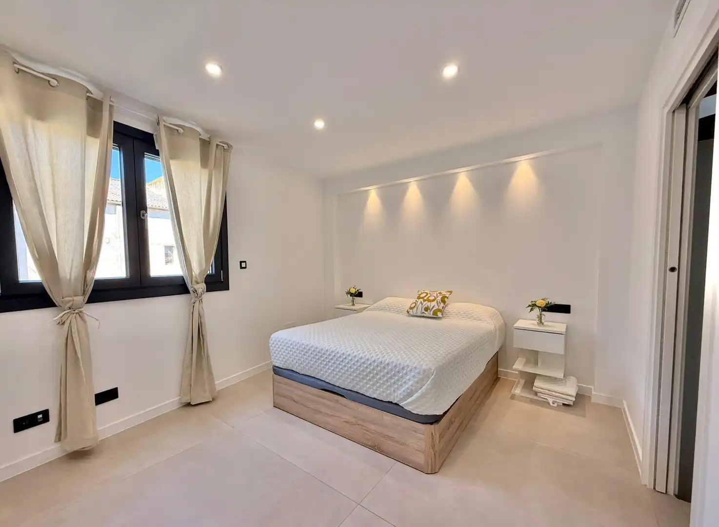 Habitación de Casa adosada de alquiler en  Palma de Mallorca con Aire acondicionado, Calefacción y Jardín privado