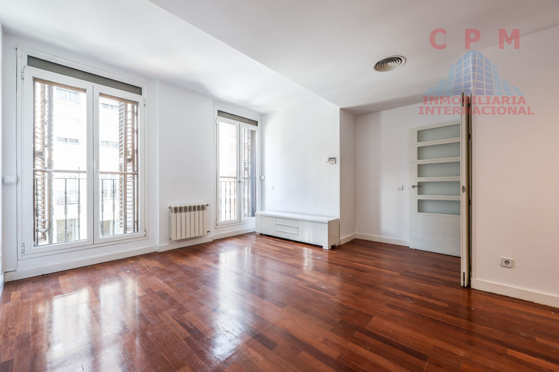 Bedroom of Duplex to rent in  Madrid Capital  with Air Conditioner, Heating and Parquet flooring