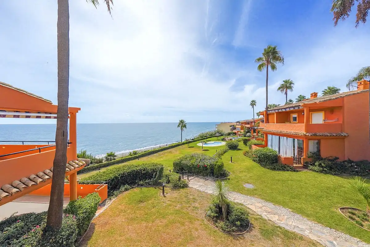 Casa a schiera in vendita a Estepona Pueblo, imagen 2