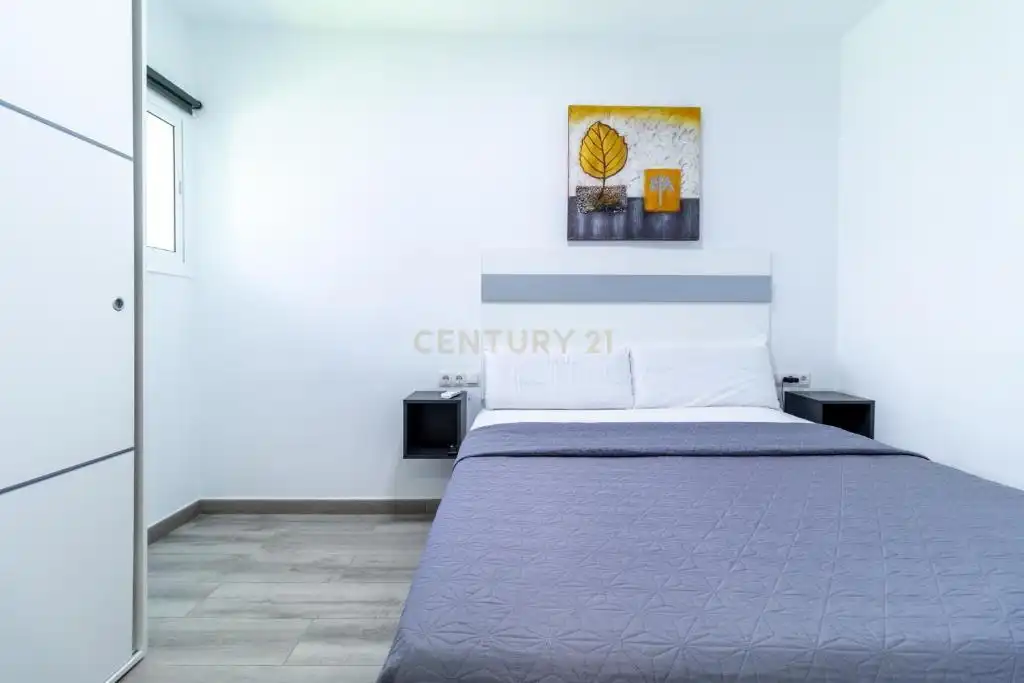 Bedroom of Buildings for sale in Fuengirola