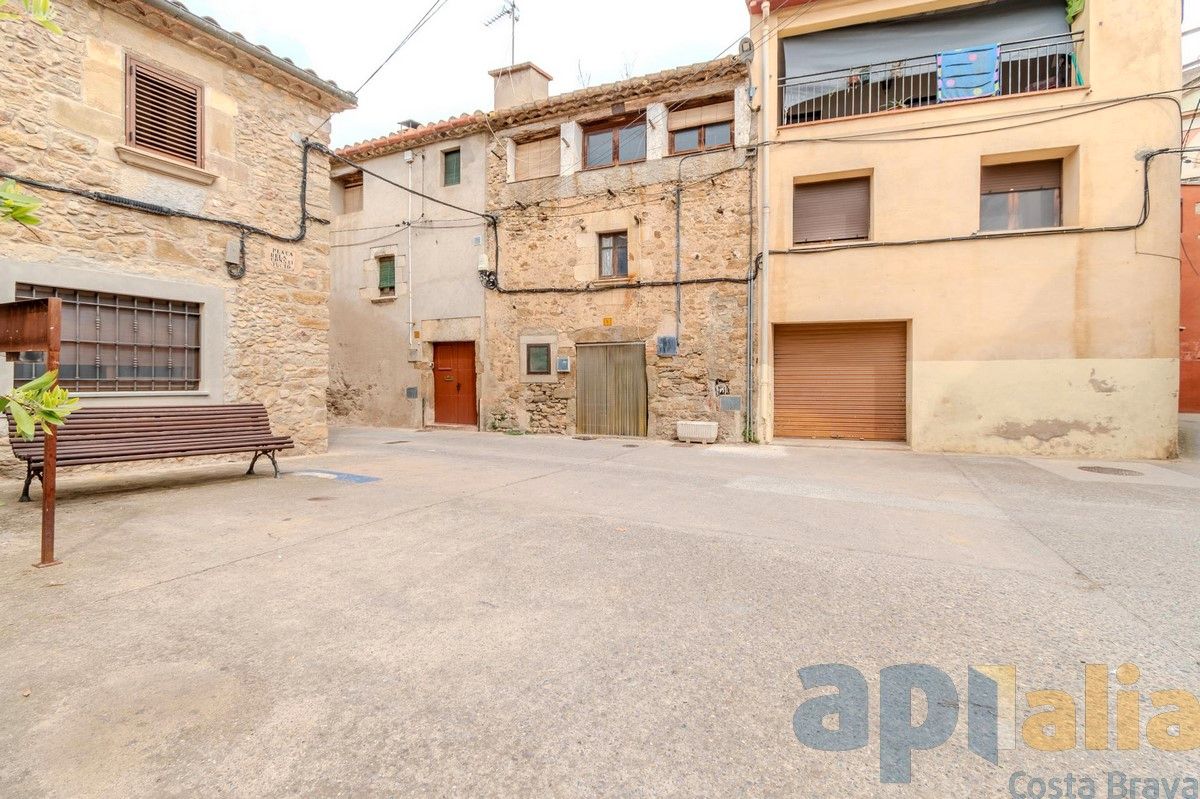 Exterior view of Single-family semi-detached for sale in Sant Joan de Mollet
