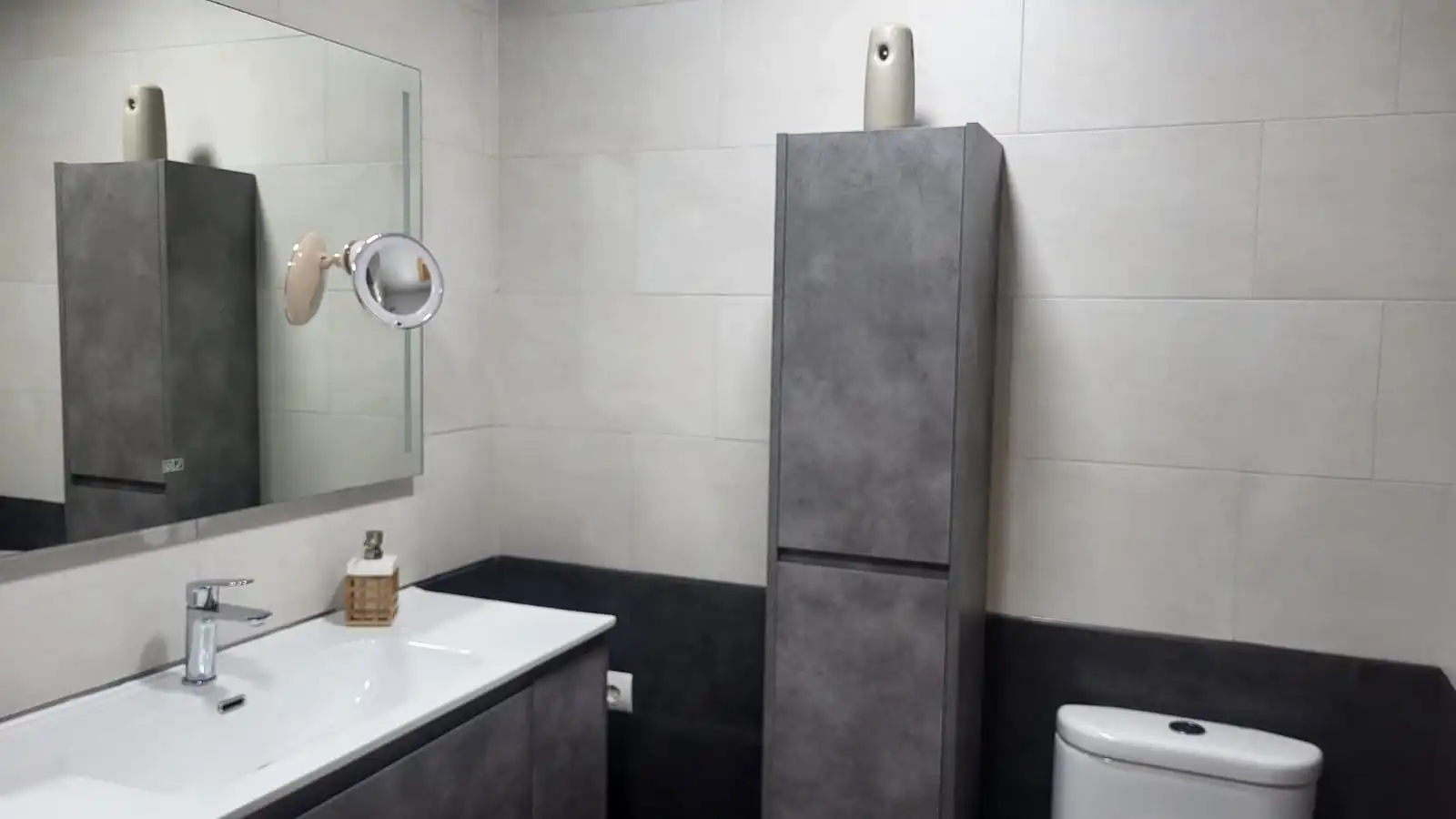 Bathroom of Flat for sale in Creu de Barberà - Sector Sud