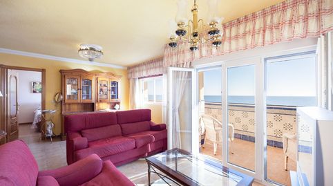 Foto 2 de Piso en venta en Paseo de la Reina Sofía, Velilla - Velilla Taramay, Almuñécar