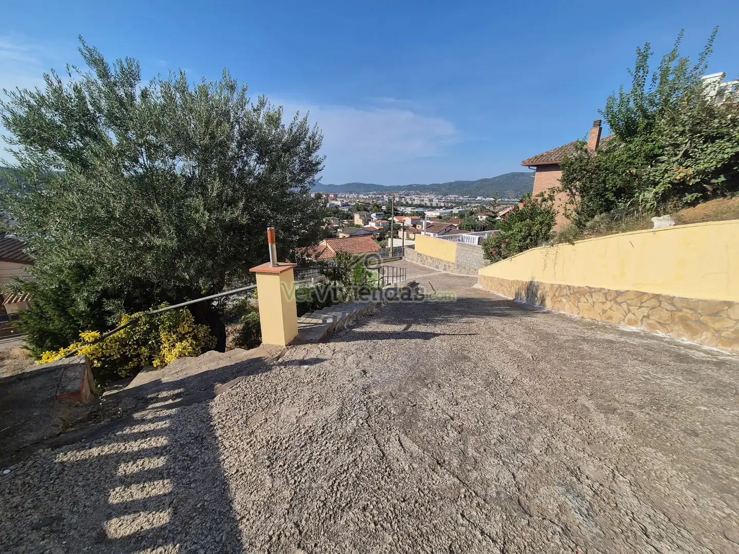 Casa o xalet en venda en Sant Vicenç Dels Horts amb Aire condicionat, Calefacció i Jardí privat