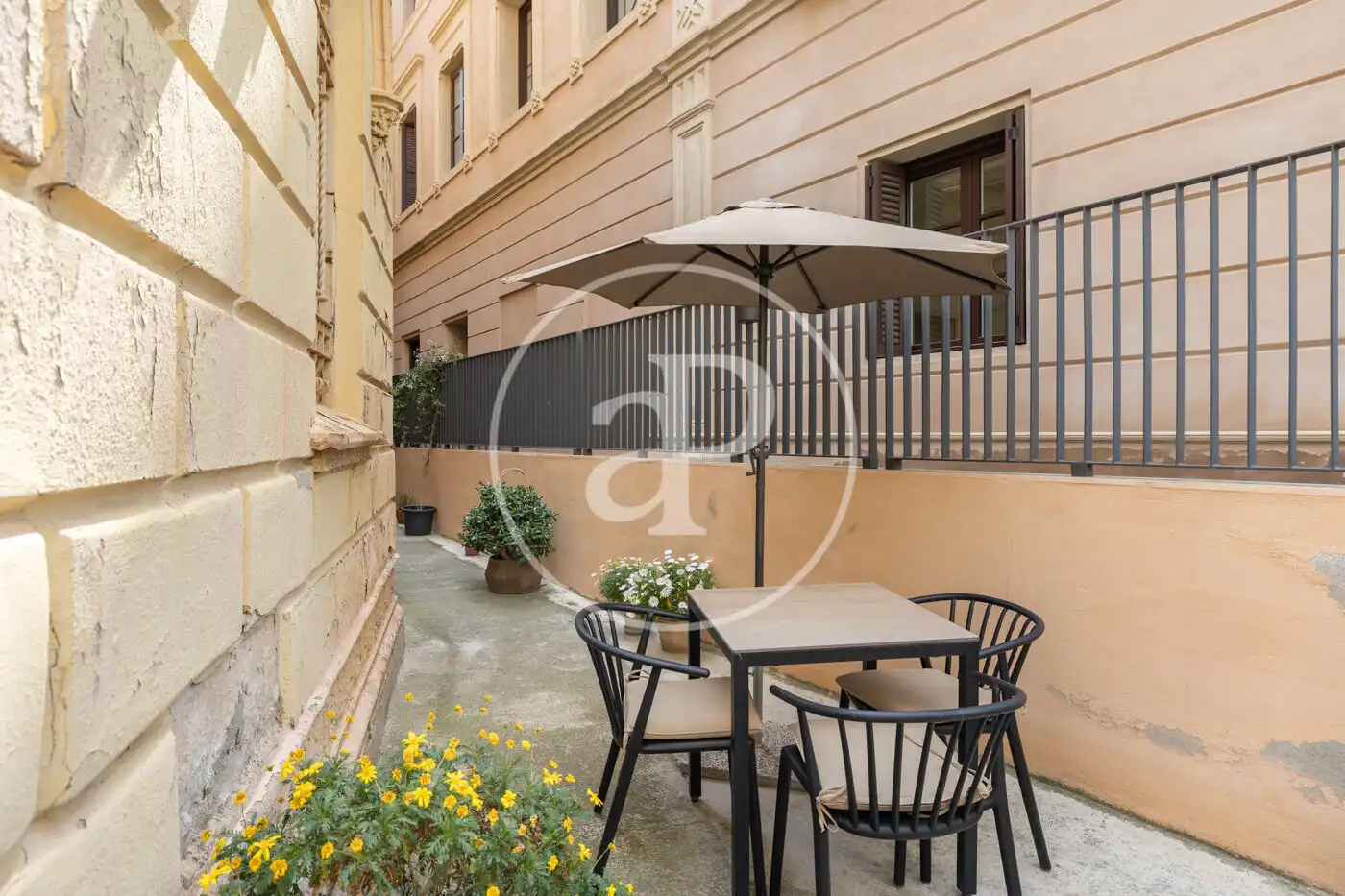 Terraza de Piso en venta en Barcelona con Calefacción y Terraza