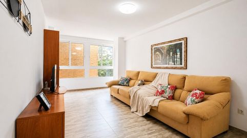 Foto 4 de Piso en venta en Calle Carraca, Parque Victoria Eugenia, Málaga Capital