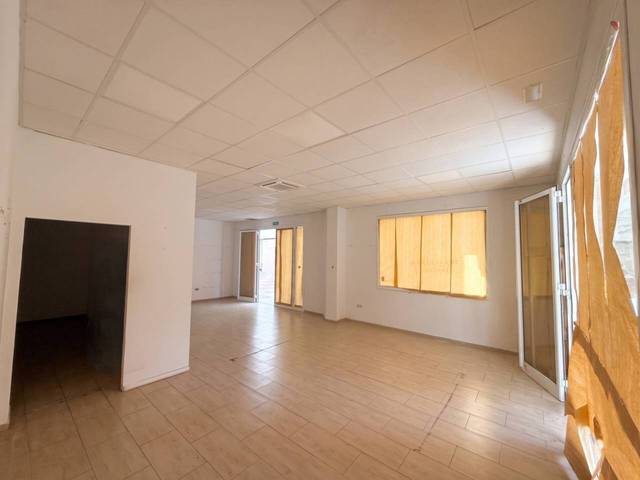 Local comercial en Alquiler en Calle Central en Las Galletas