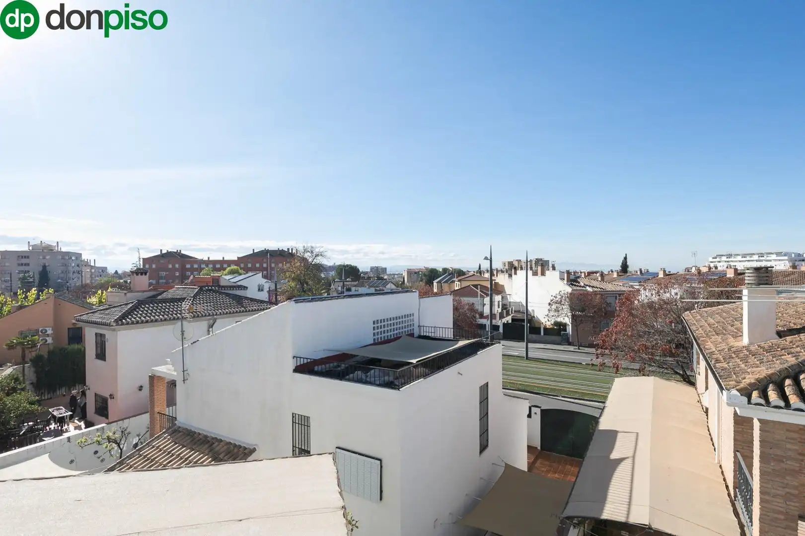 Exterior view of Houses for sale in Granada