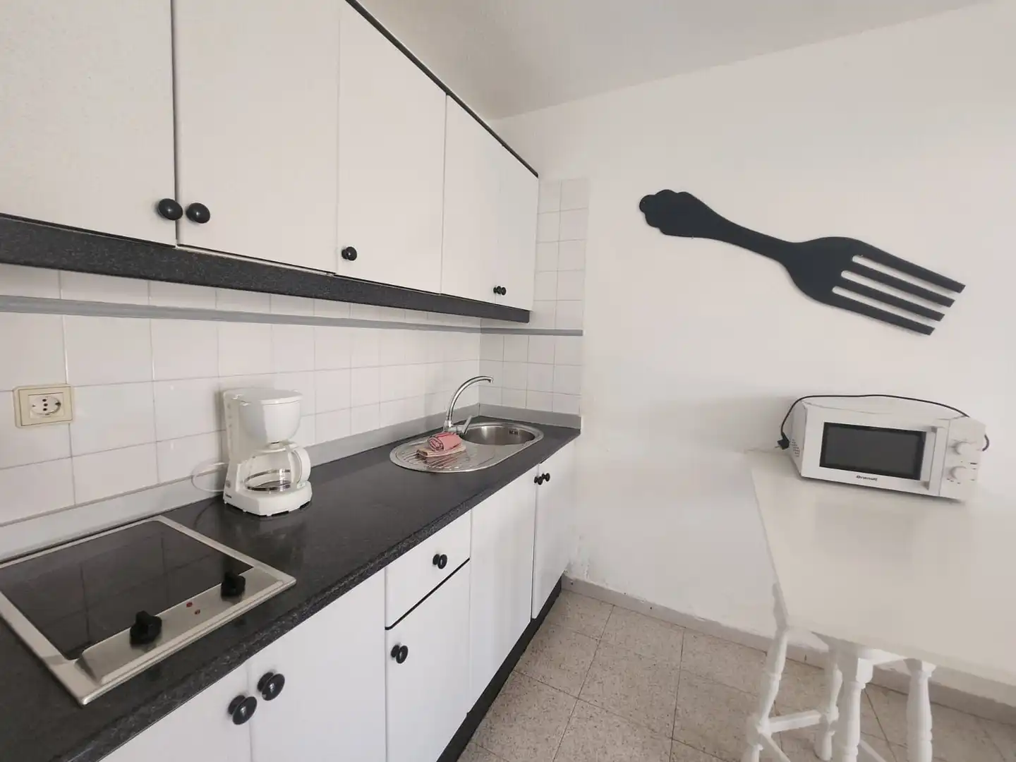 Küche von Wohnung zum Verkauf in Antigua mit Terrasse, Möbliert und Gemeinschaftspool