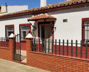 Exterior view of House or chalet for sale in Baños de la Encina  with Air Conditioner, Heating and Terrace