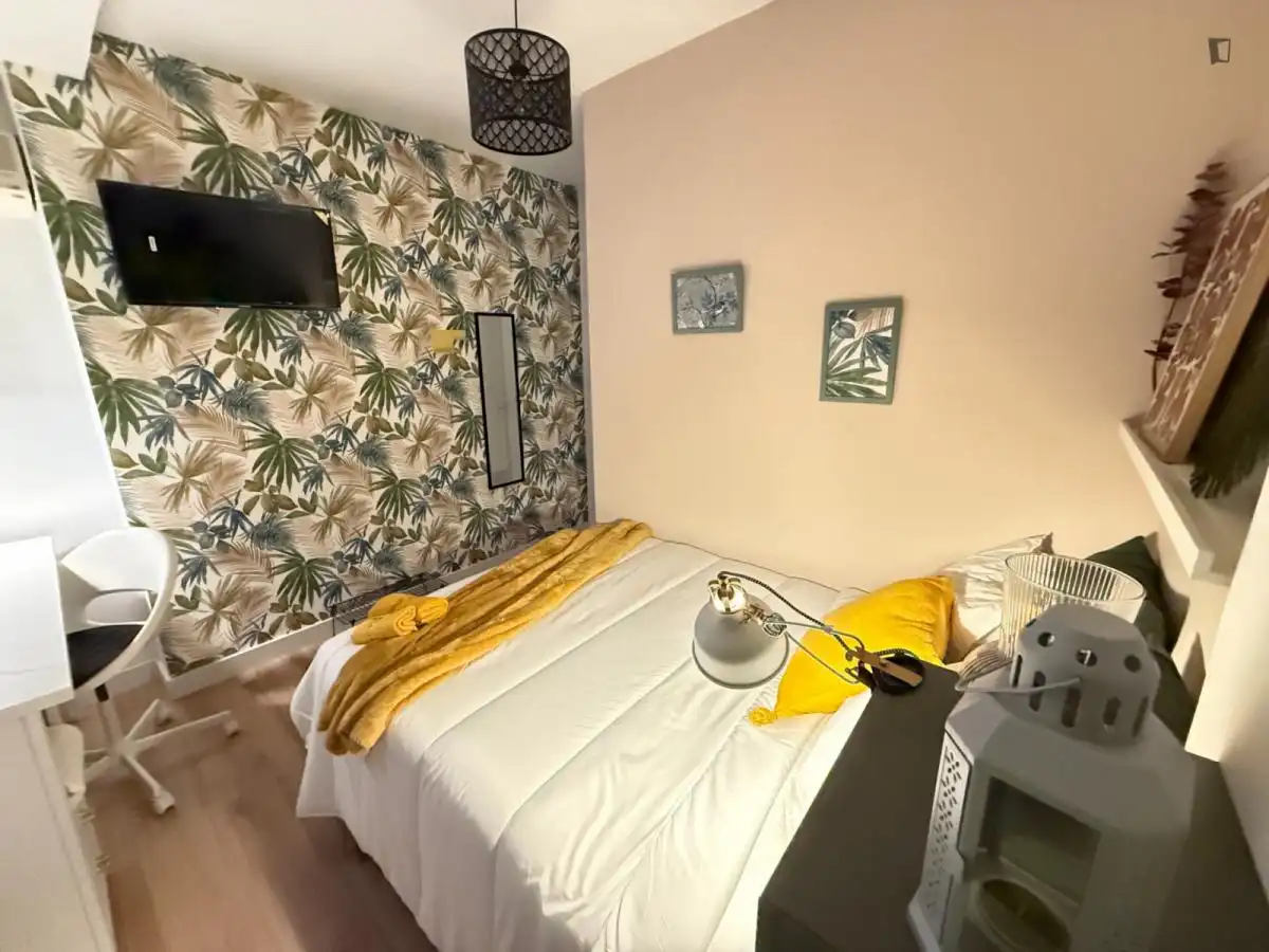 Room in Mercado