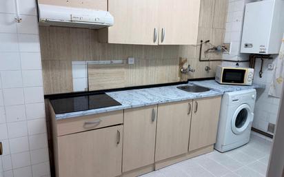 Kitchen of Flat for sale in  Zaragoza Capital  with Heating and Terrace