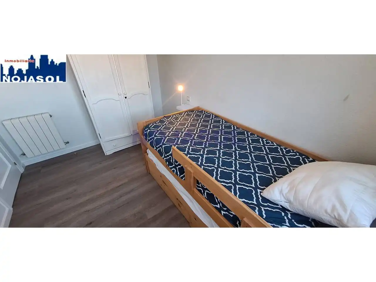 Habitación de Apartamento de alquiler en Noja con Calefacción, Parquet y Terraza