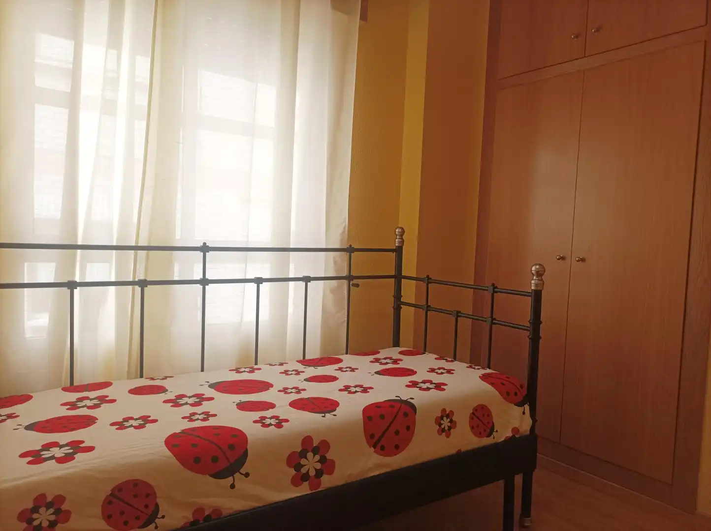 Habitación de Apartamento en venta en Murcia con Aire acondicionado, Calefacción y Trastero
