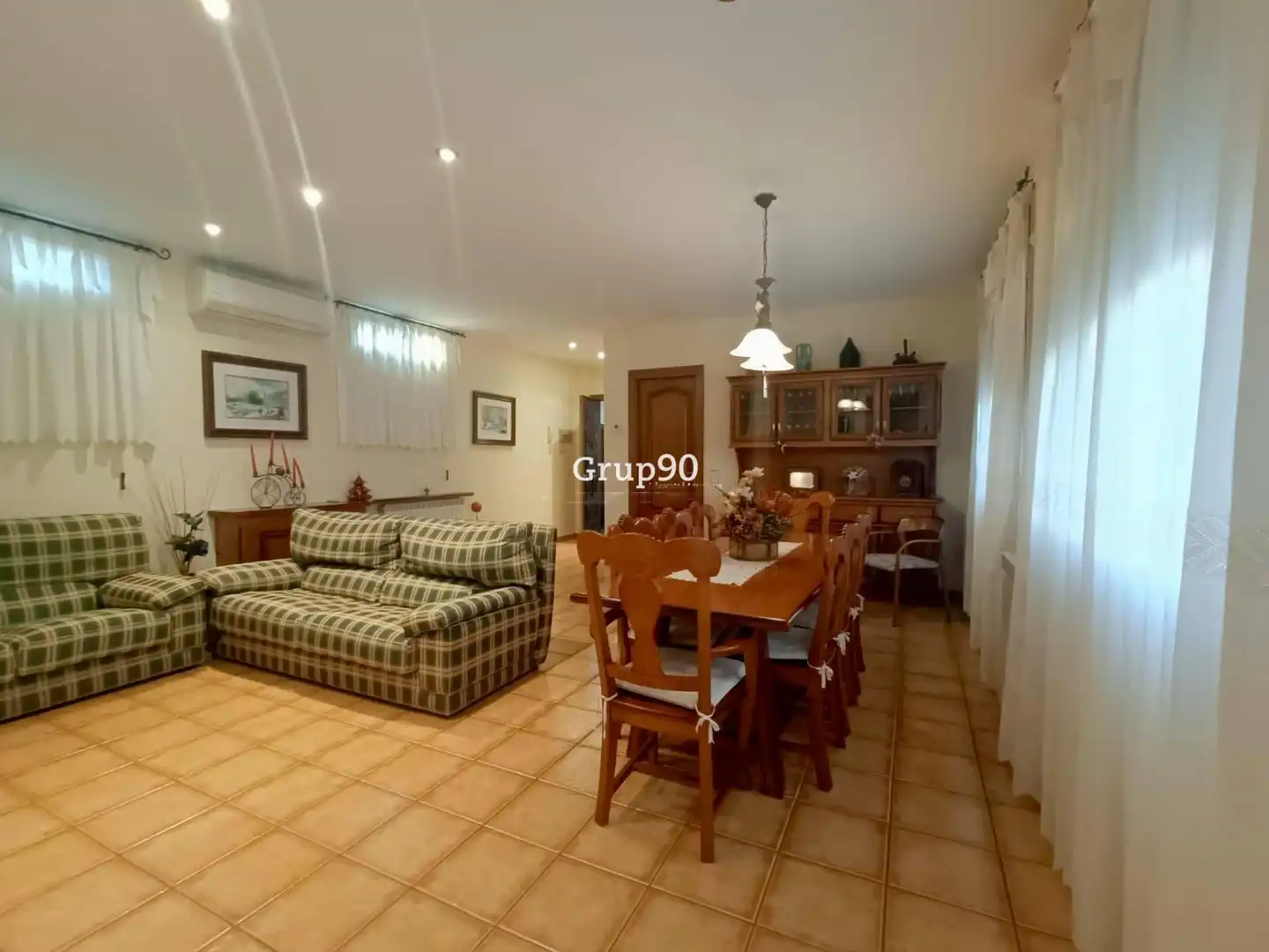 Piso con terraza en venta en LES GARRIGUES, imagen 2