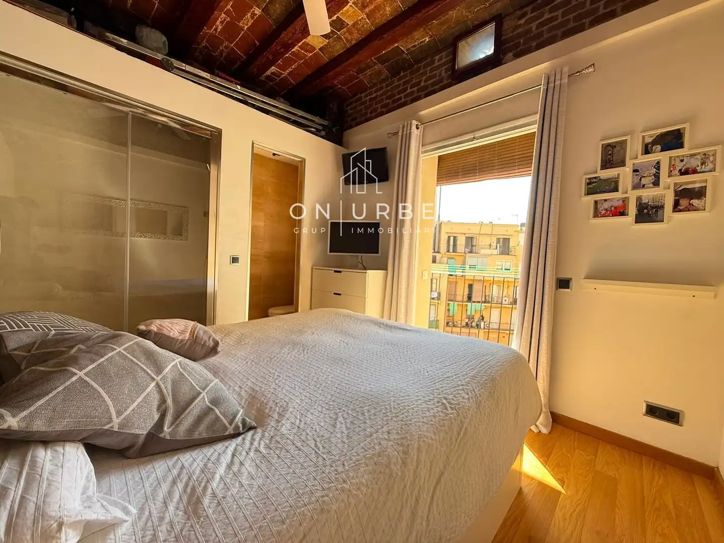 Habitación de Piso en venta en Barcelona con Aire acondicionado, Calefacción y Parquet