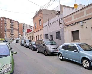 Vista exterior de Casa adosada en venda en Sabadell
