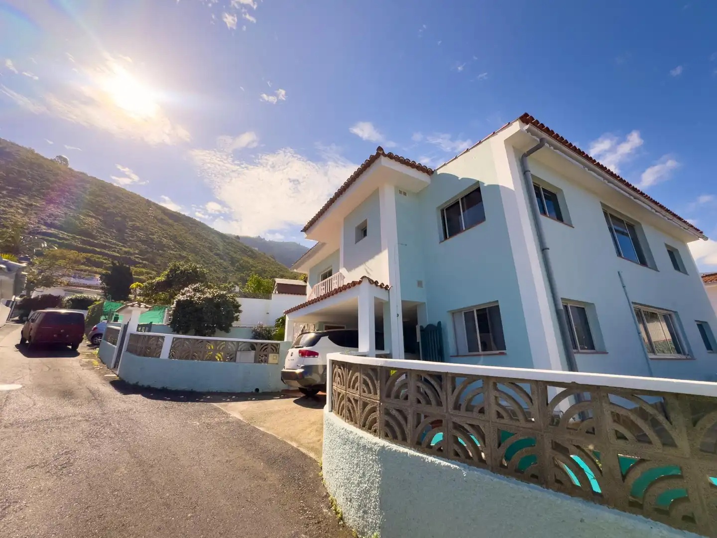 Vista exterior de Casa o xalet en venda en La Orotava amb Jardí privat