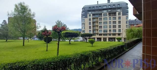 Local comercial en Venta en San Adrián