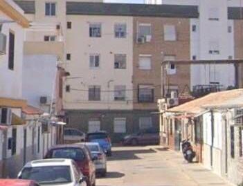 Foto 2 de Casa o xalet en venda a Calle Virgen de Soterraña, Amate, Sevilla