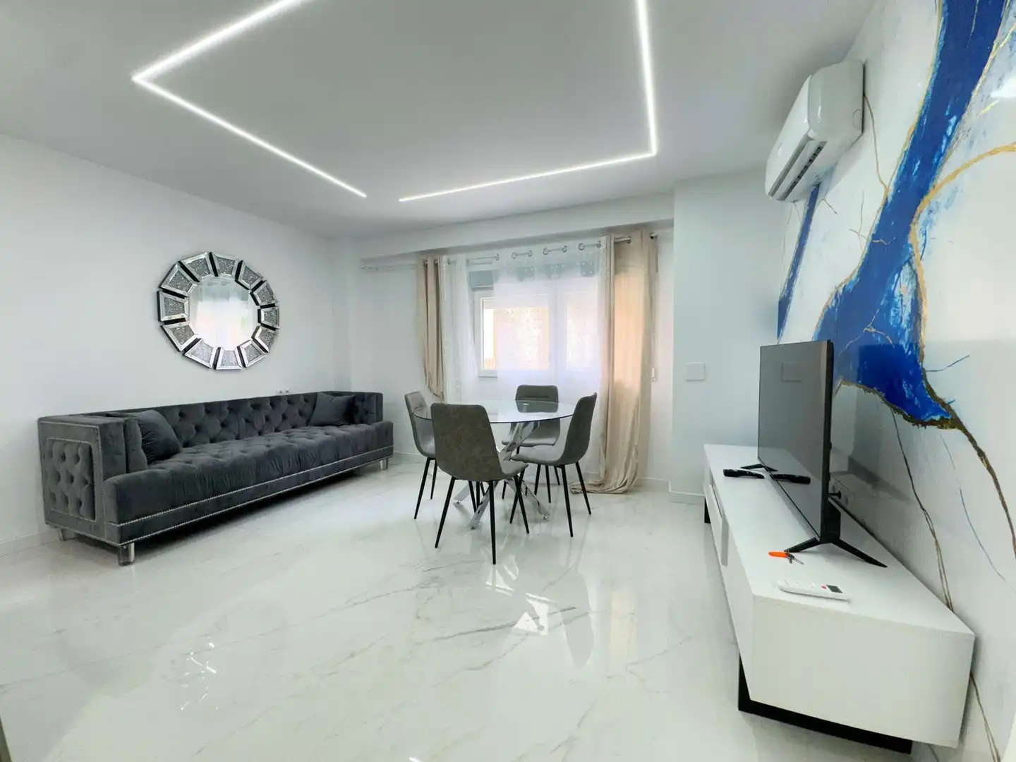 Sala de estar de Piso en venta en Alicante / Alacant con Aire acondicionado, Terraza y Trastero