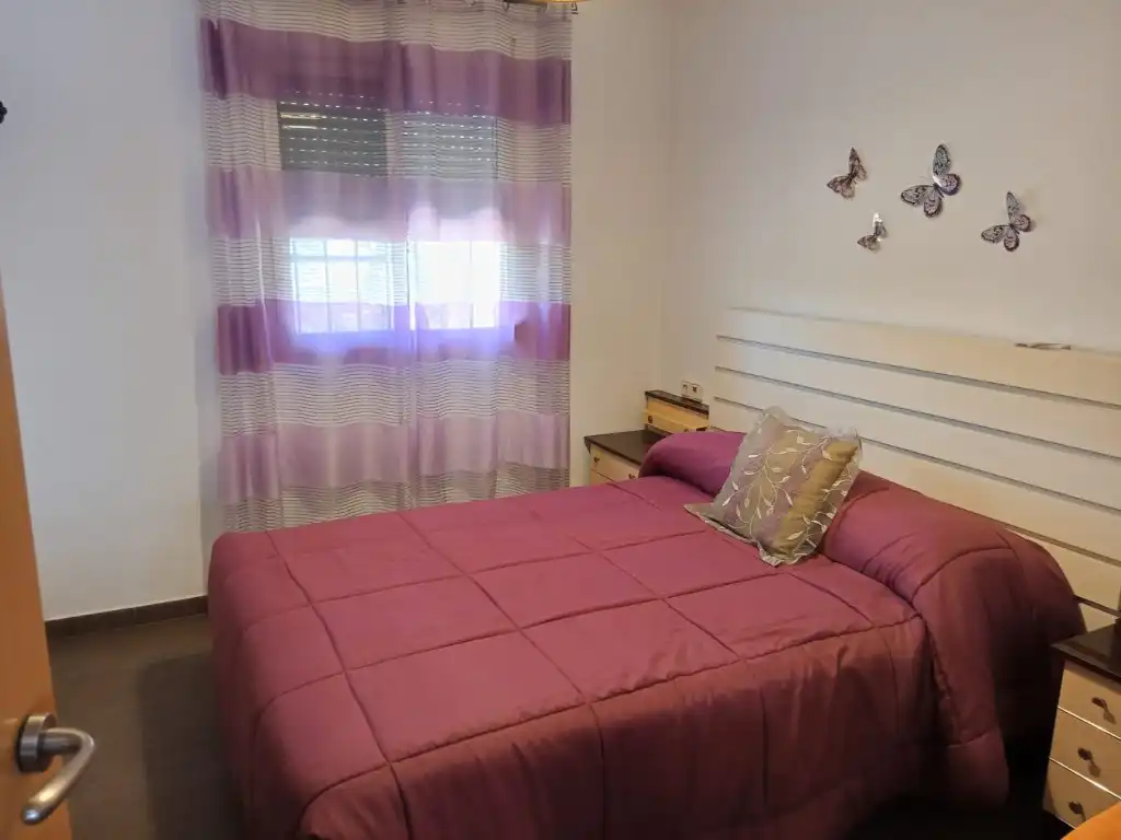 Schlafzimmer von Country house zum Verkauf in Calles mit Privatgarten, Terrasse und Abstellraum