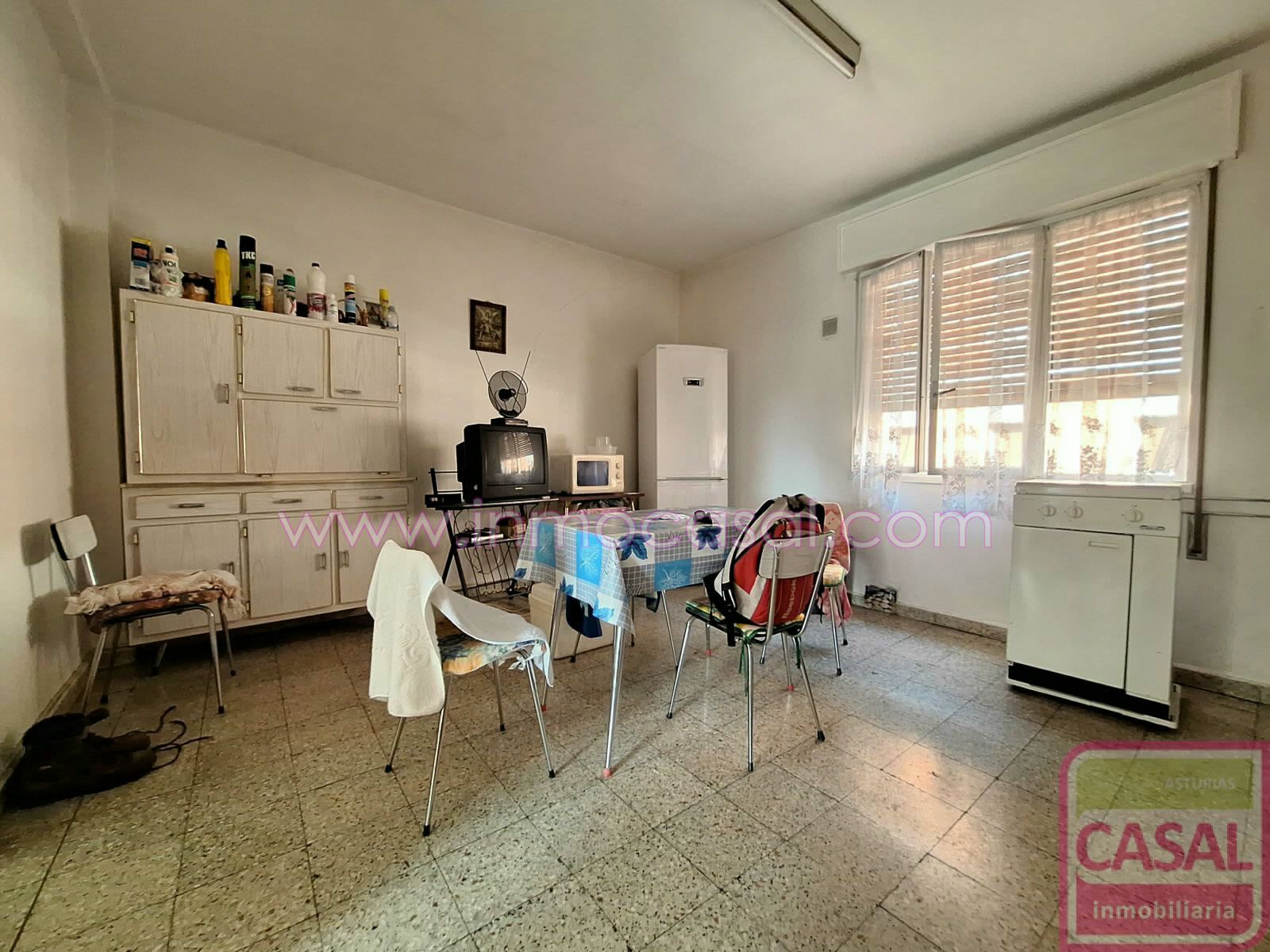 Kitchen of Flat for sale in Mieres (Asturias)  with Heating, Storage room and Furnished