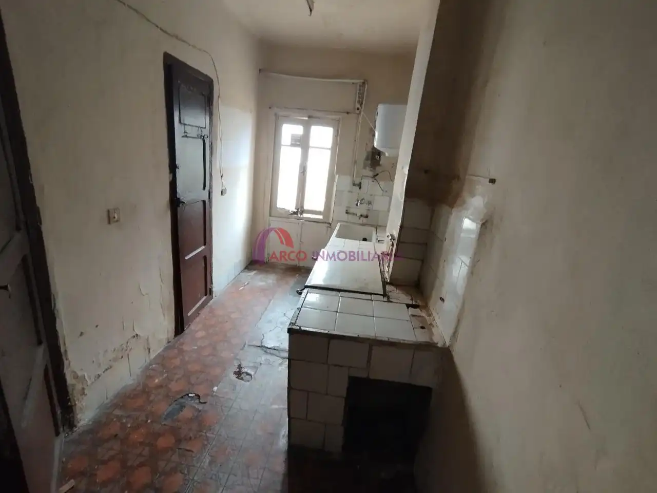 Kitchen of Flat for sale in Burgos  with Balcony