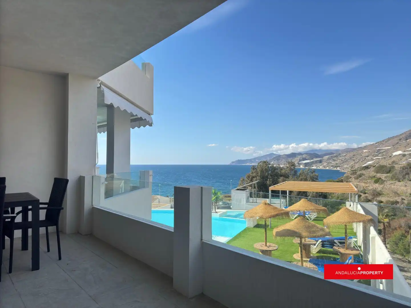 Terrasse von Wohnung zur Miete in Sorvilán mit Klimaanlage, Heizung und Privatgarten