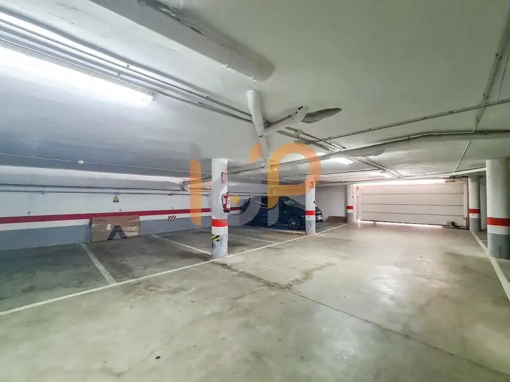 Parkplatz von Wohnungen zum Verkauf in Vera mit Klimaanlage, Terrasse und Gemeinschaftspool
