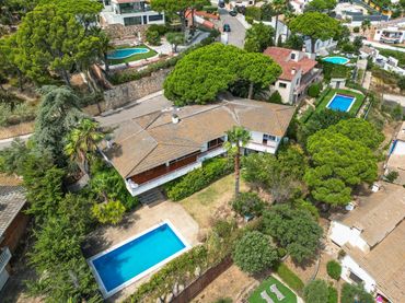 Casa amb balcó en venda a Balears