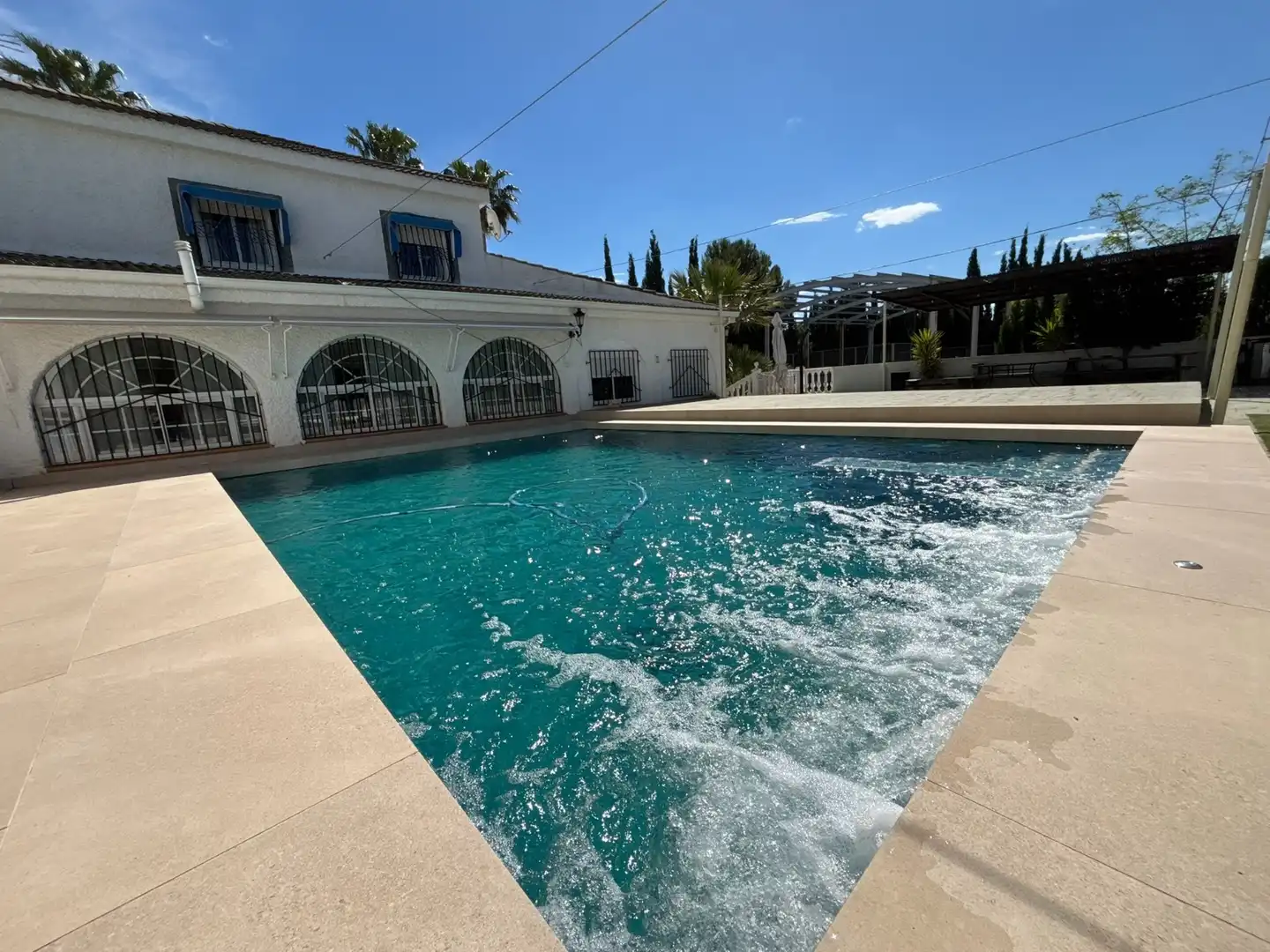 Casa amb piscina en venda a Sax