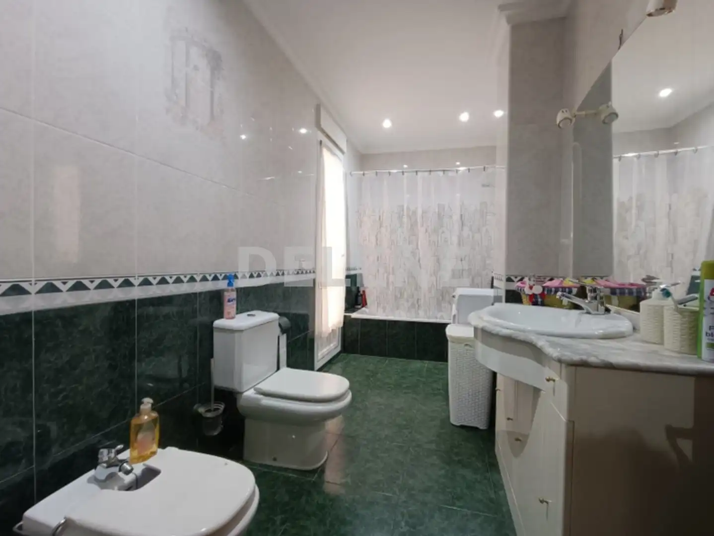 Piso con terraza en venta en Avenida de la Constitución, imagen 24
