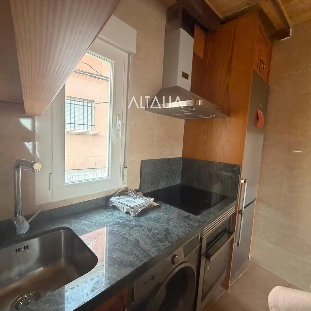 Cuina de Casa o xalet en venda en Cuenca amb Terrassa