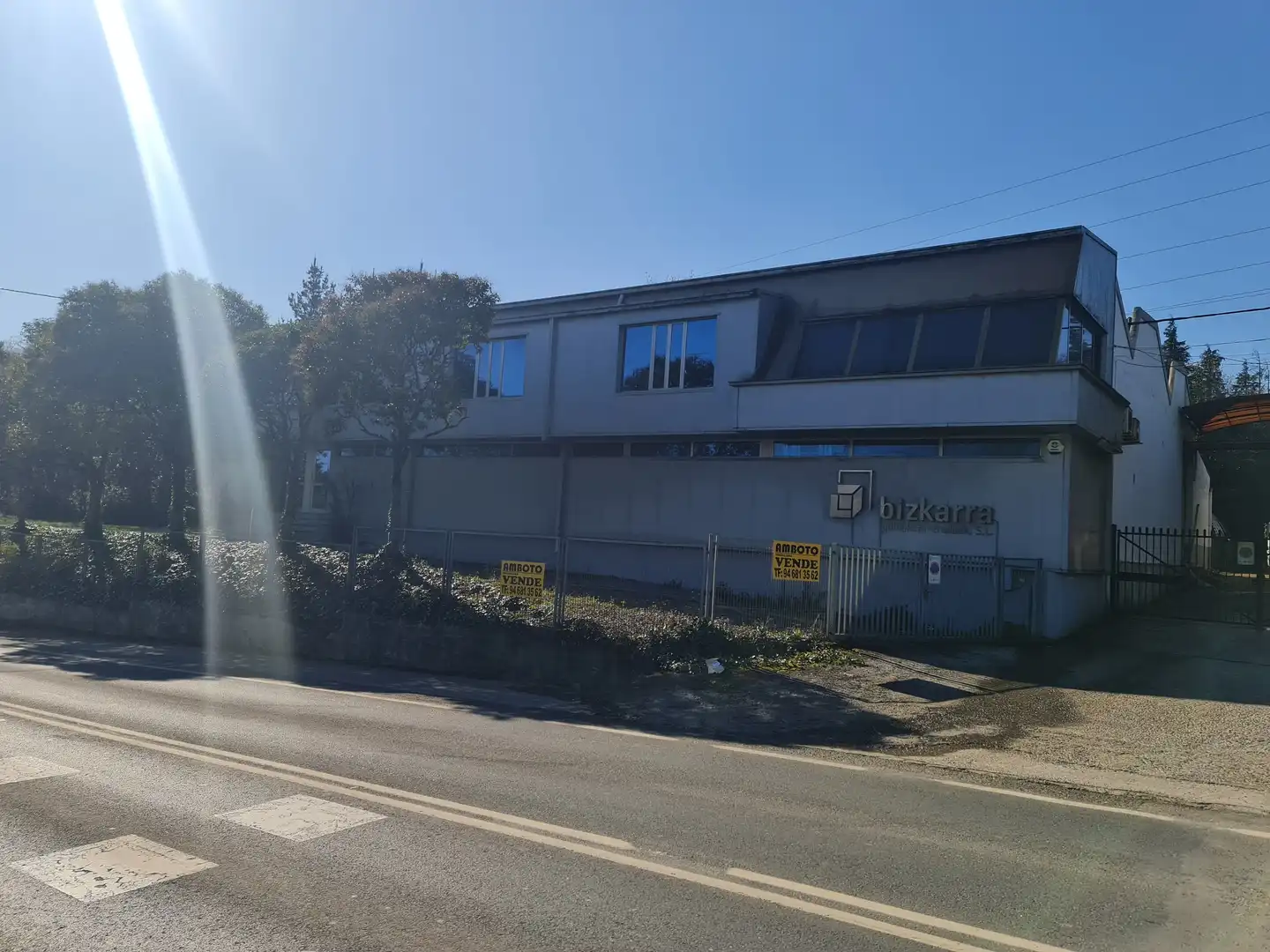 Außenansicht von Fabrikhallen zum Verkauf in Durango